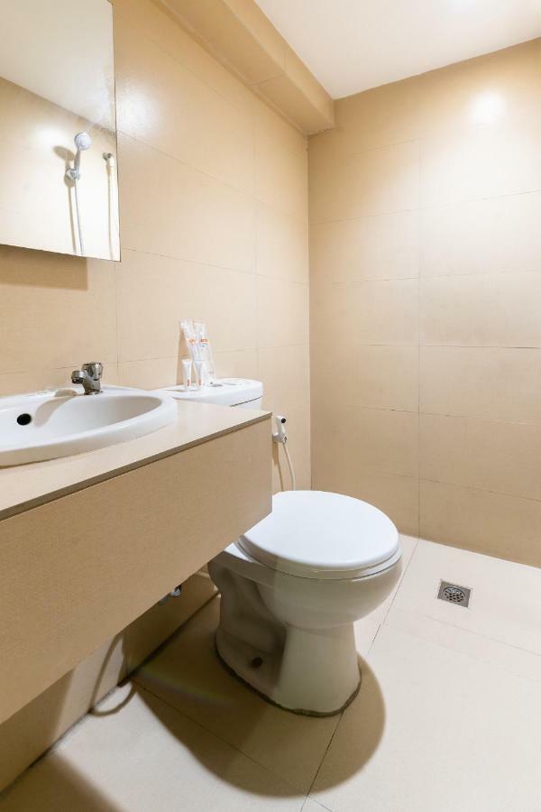 Oyo 191 Paradise Apartelle Manila Exterior photo